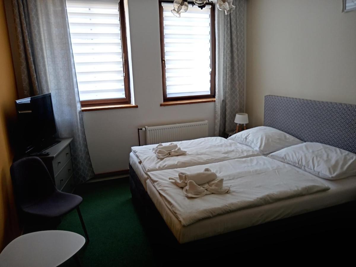 Hotel Waldhof Jirikov  Exterior foto